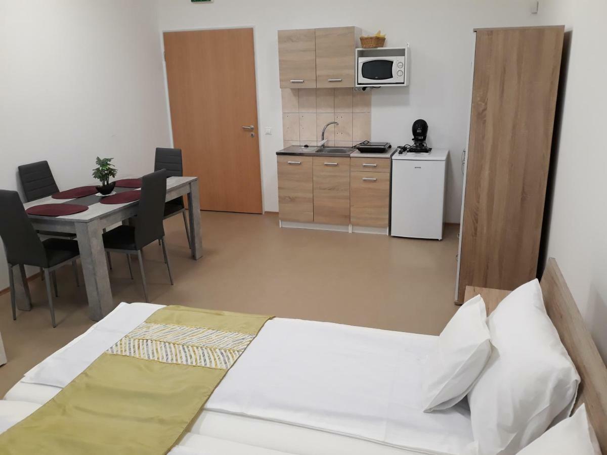 Bella Vendeghaz Morahalom Hotel Ngoại thất bức ảnh